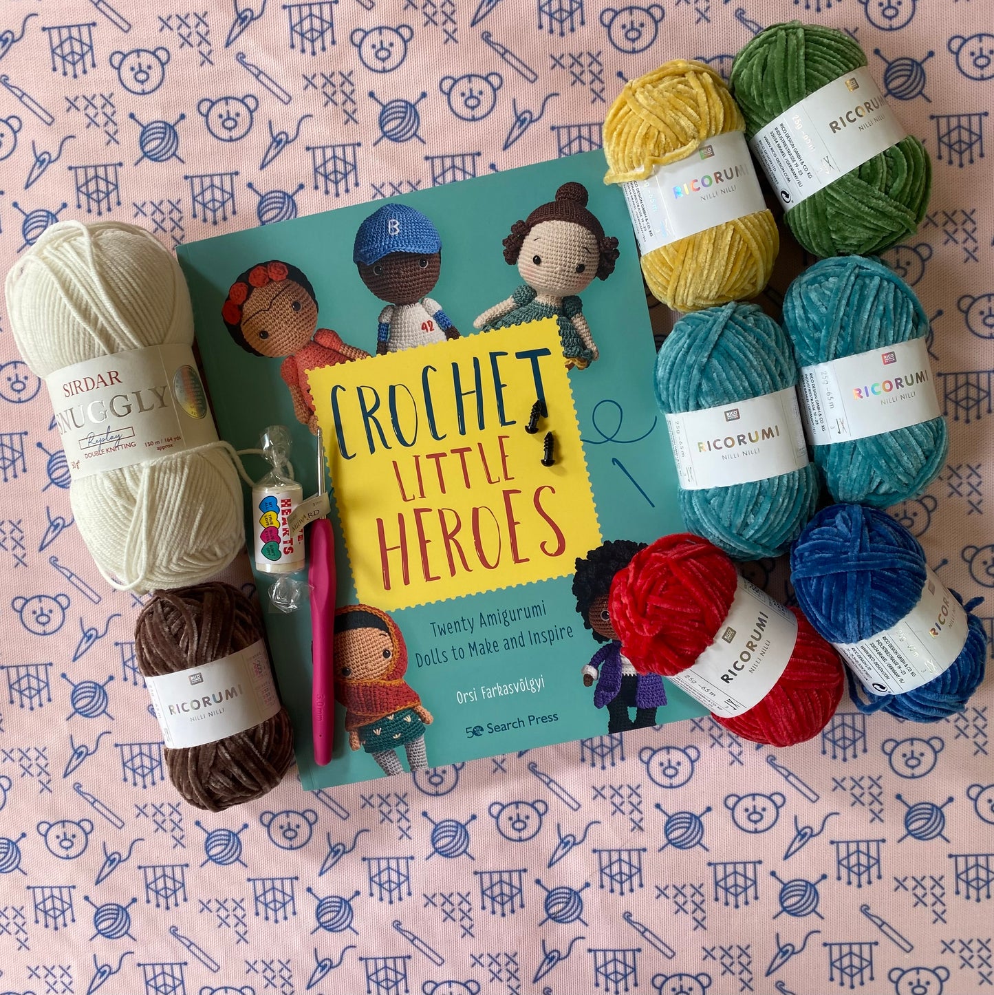 Amigurumi Stitch Kit