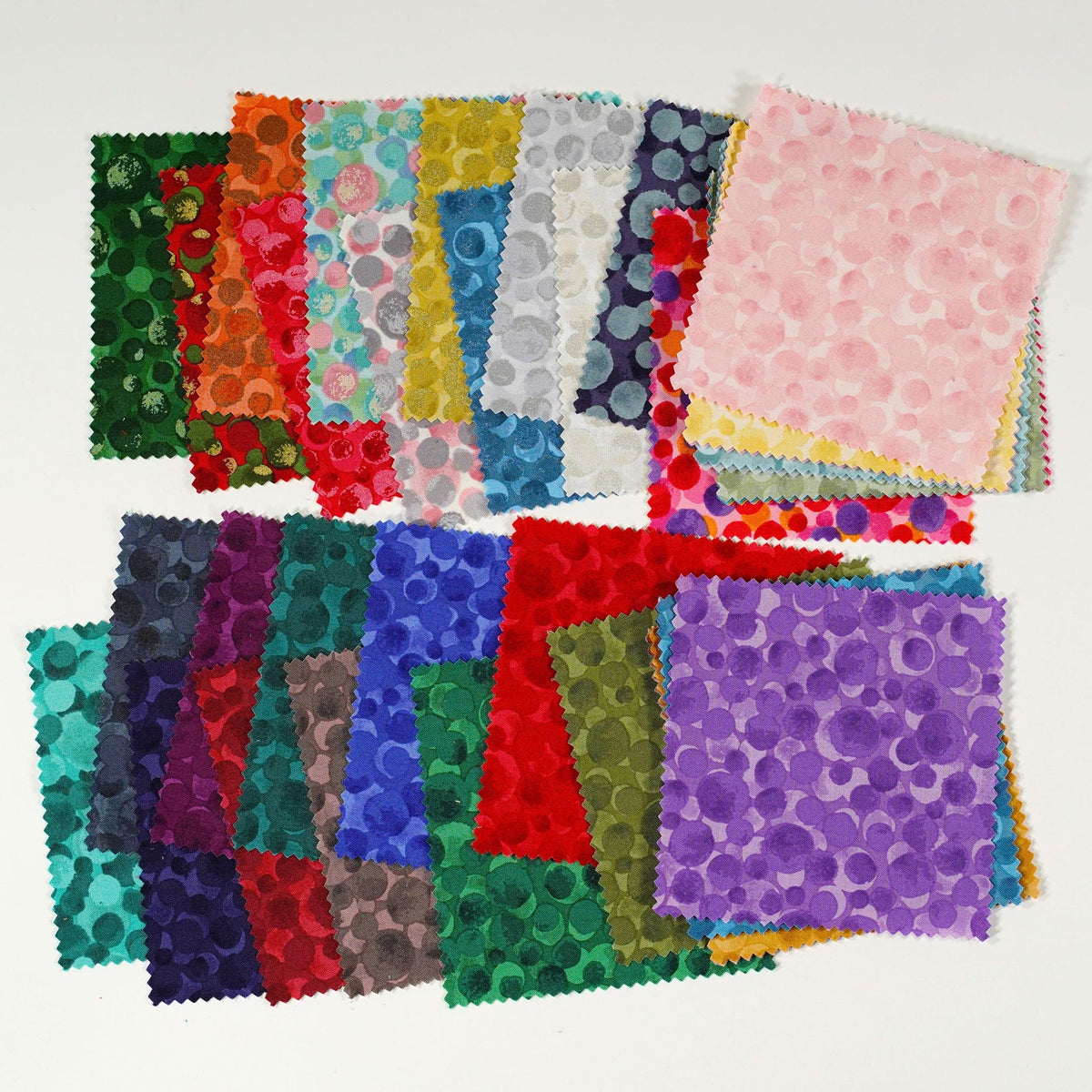 Lewis & Irene Bumbleberries Charming Squares – 5″ Fabric Squares
