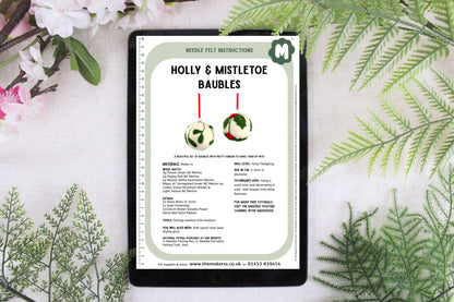 Holly and Mistletoe Bauble Small Needle Felt Kit - makes 2