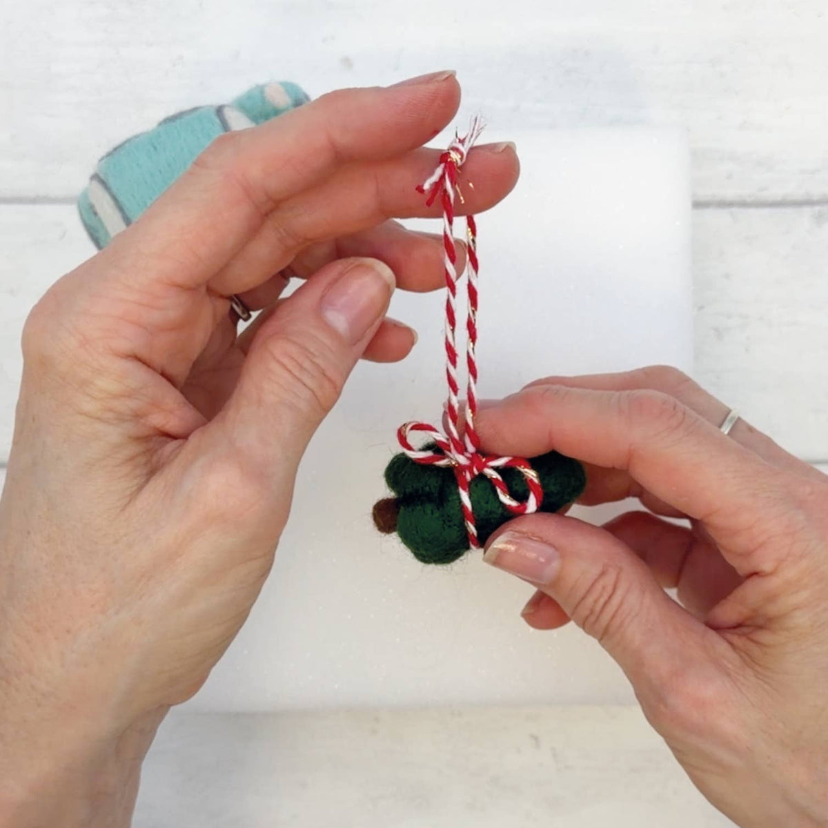 Bergin & Bath Needle Felting Kit – Driving Home