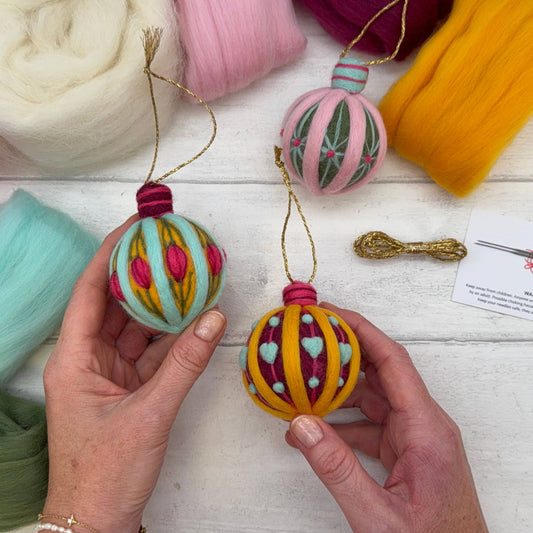 Bergin & Bath Needle Felting Kit – Vintage Baubles